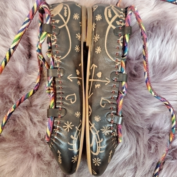 VALENTINO leather printed tie ballerina flat sz. 6 - Picture 9 of 13